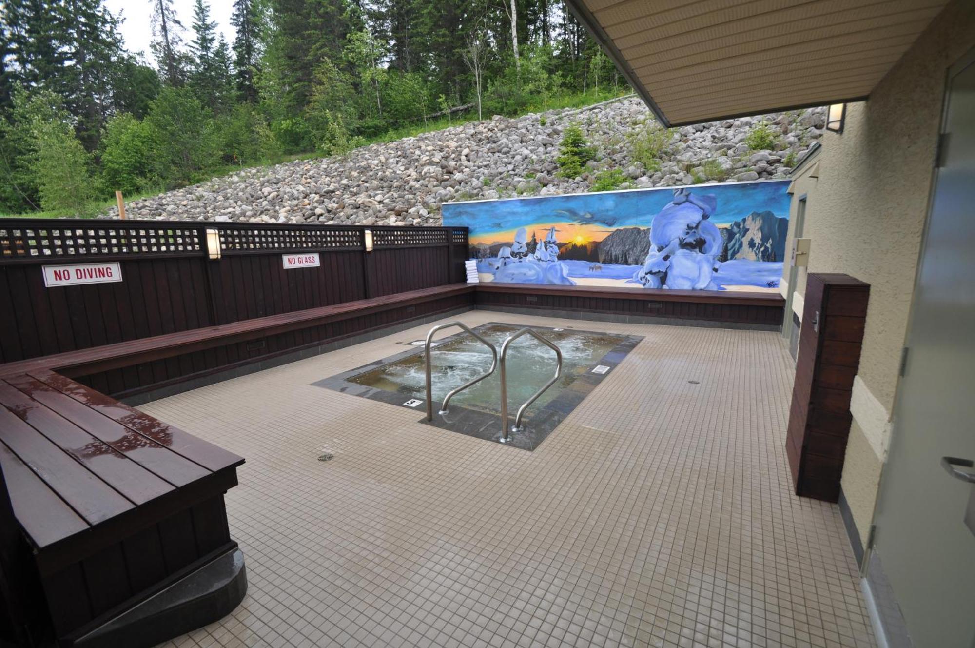 Fernie Fox Hotel Exterior foto