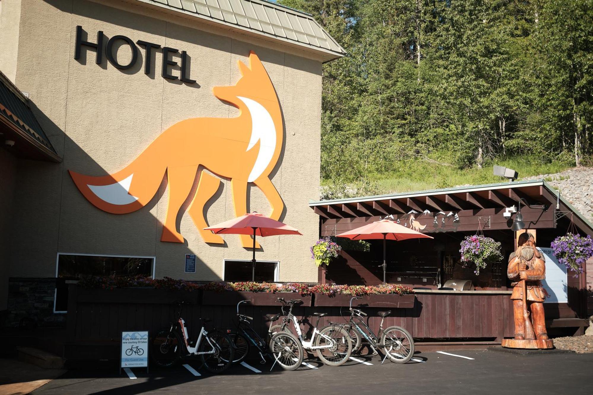 Fernie Fox Hotel Exterior foto