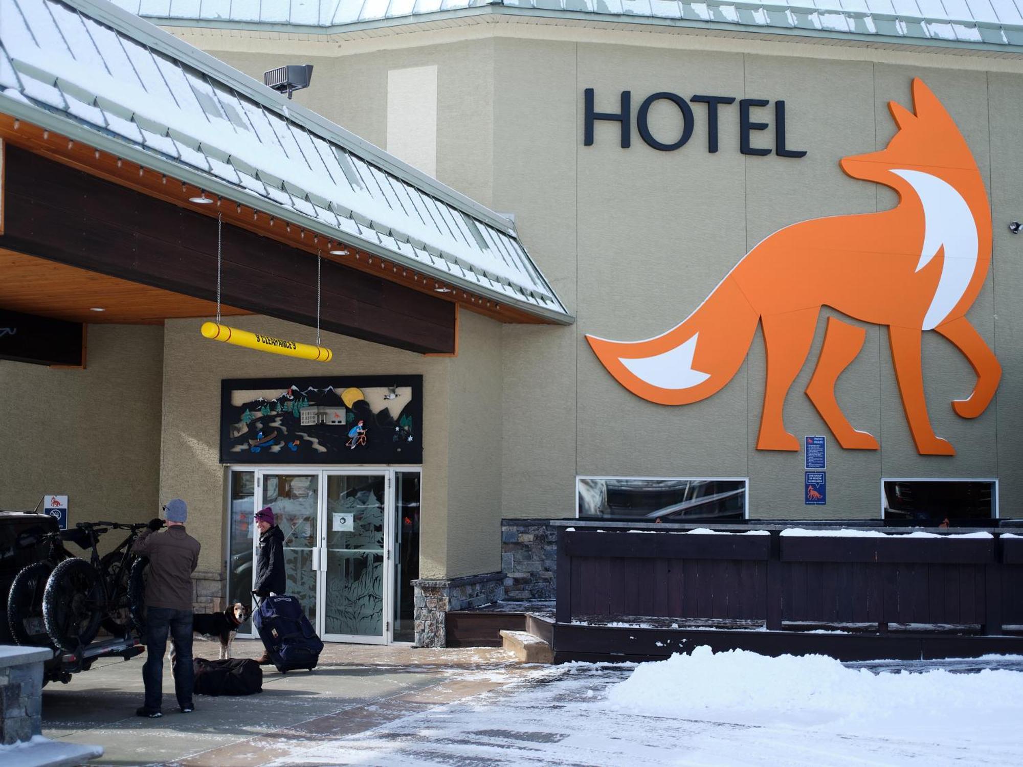 Fernie Fox Hotel Exterior foto