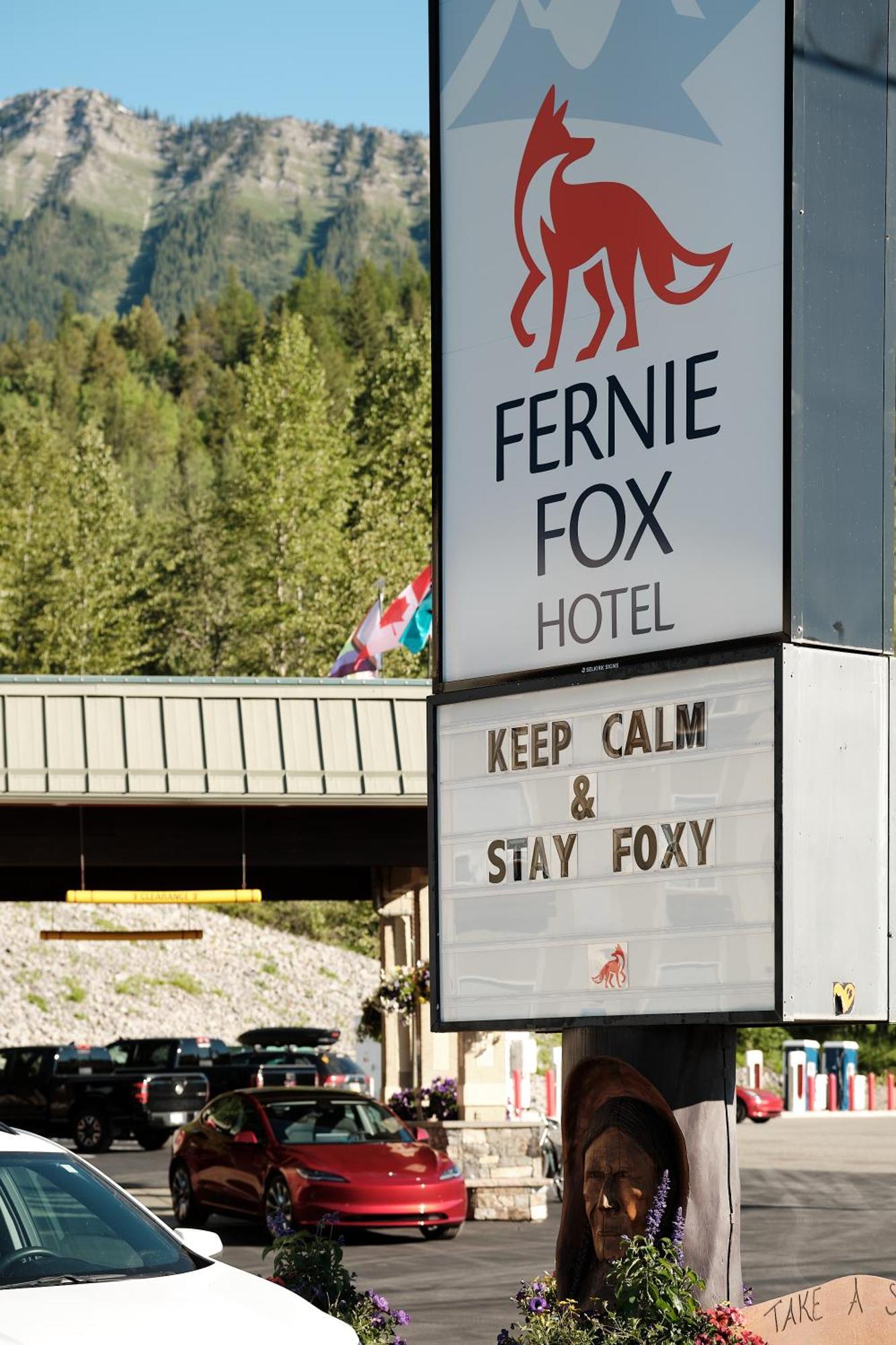 Fernie Fox Hotel Exterior foto